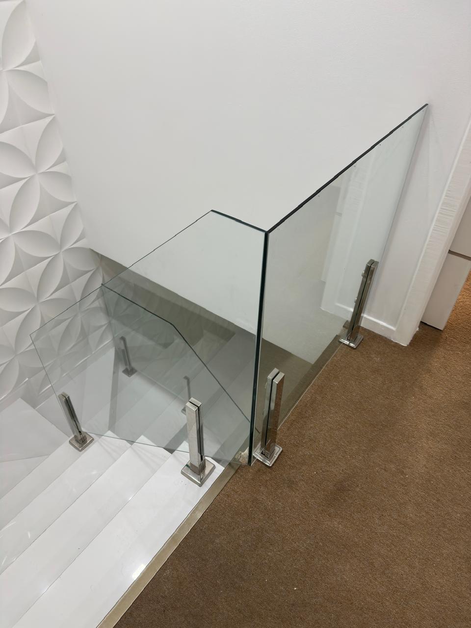 Porta, janela ou divisória de vidro executada pela Vidros FV — foto 17