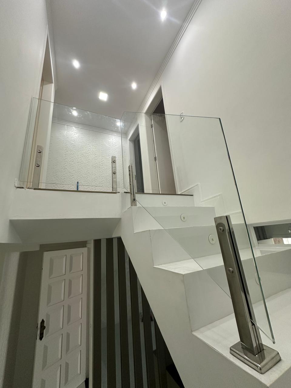 Porta, janela ou divisória de vidro executada pela Vidros FV — foto 18